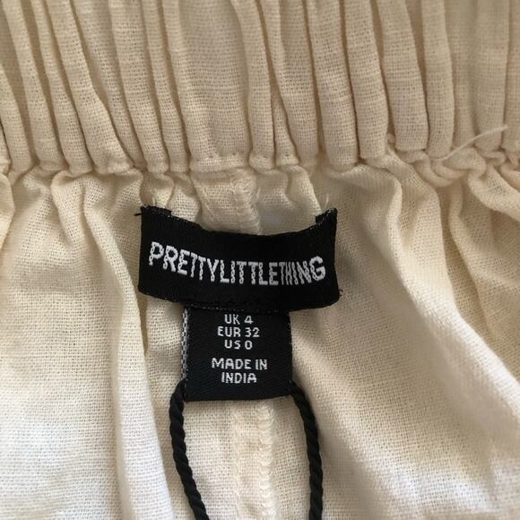 Pretty Little Thing NWT Linen Look Oversized Floaty Off White Pleated Shorts 0 - Picture 9 of 16